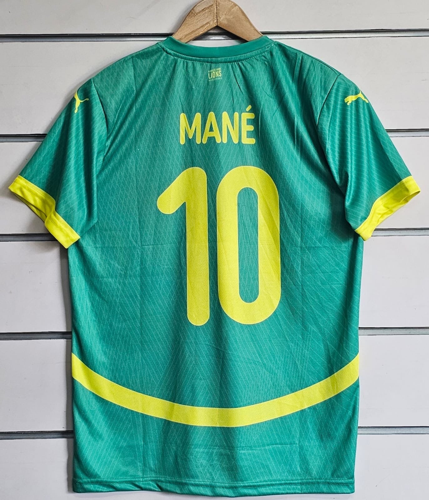 Sengal away
